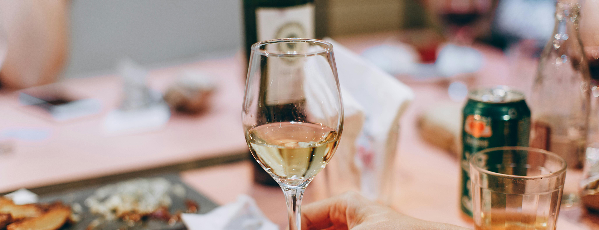 Titelseite 4 Titelseite -Leckere Getränke pexels wildlittlethingsphoto 696216